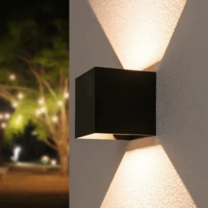 Luxurious LED wall lamp